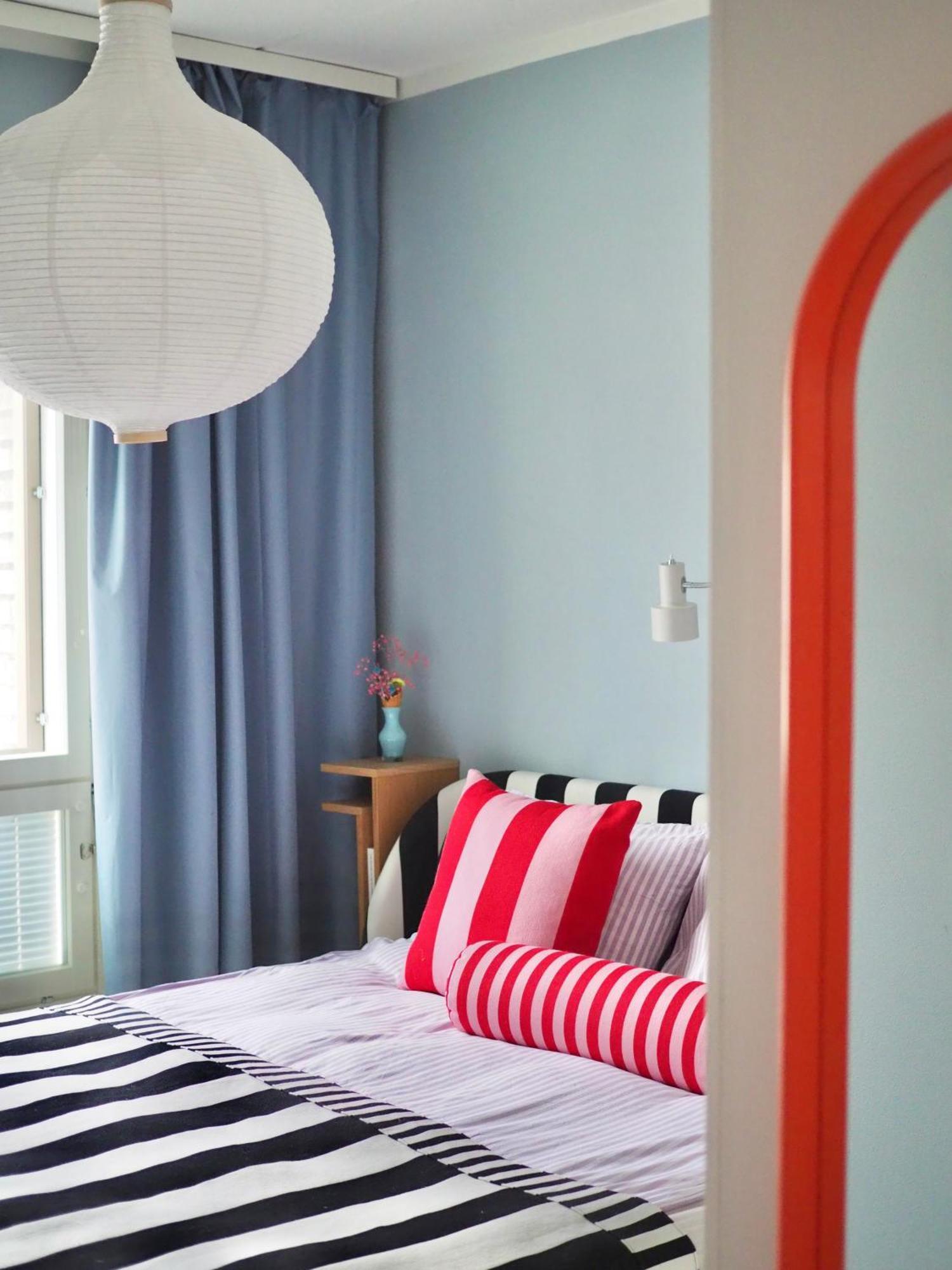 Candy-Colored Two-Room Condo With Sweet Views Хельсинки Экстерьер фото